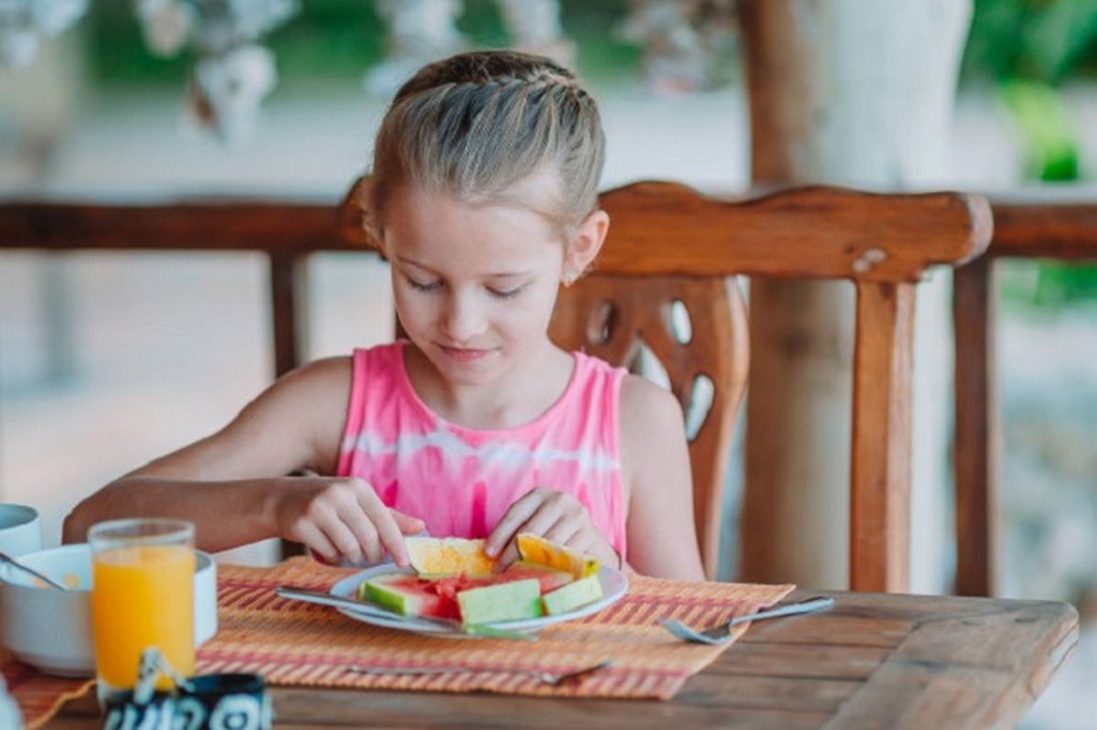 Полезные завтраки для детей: идеи вкусных и питательных блюд