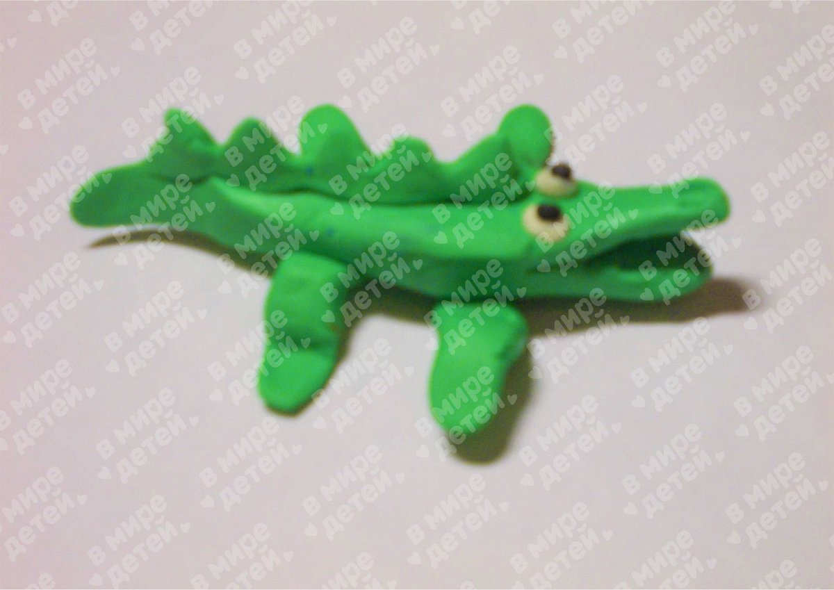 Поделка из пластилина «Забавный крокодил»
